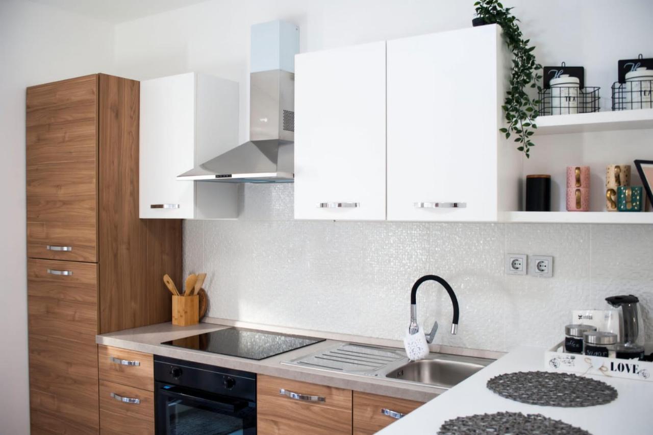 Peninsula Divina Apartment *