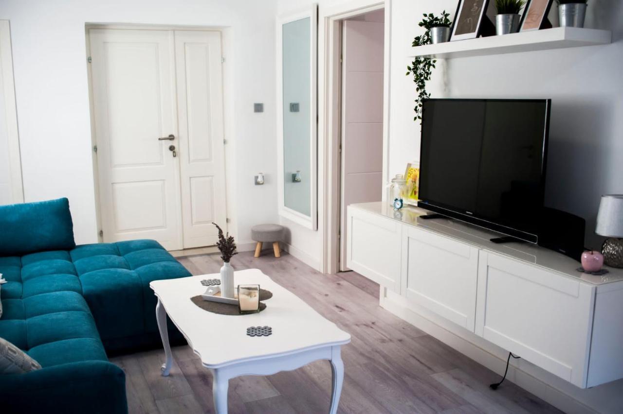 Apartment Peninsula Divina